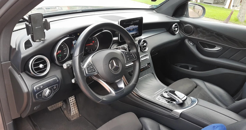 Mercedes-Benz GLC cena 146000 przebieg: 92000, rok produkcji 2017 z Pabianice małe 326